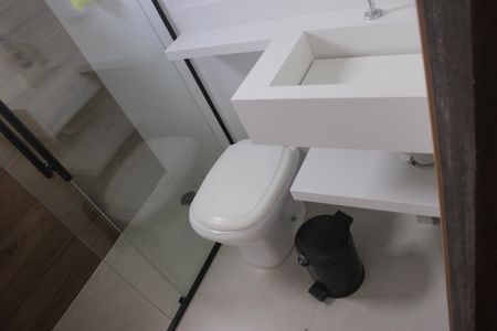 Casa à venda com 160m², 3 quartos e 5 vagasBanheiro da Suíte 