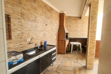 Casa à venda com 160m², 3 quartos e 5 vagasEspaço Gourmet e Garagem 