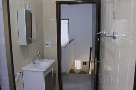 Casa à venda com 160m², 3 quartos e 5 vagasBanheiro social 
