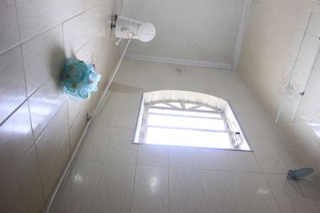 Casa à venda com 160m², 3 quartos e 5 vagasBanheiro social 