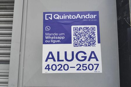 Casa para alugar com 60m², 2 quartos e sem vaga Casa para alugar com 60m², 2 quartos e sem vagaFachada