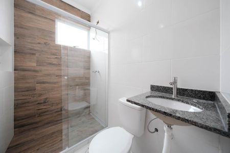 Casa para alugar com 60m², 2 quartos e sem vagaBanheiro