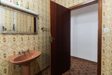 Casa à venda com 500m², 5 quartos e 12 vagasCasa 1 - Banheiro 1