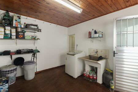 Casa à venda com 500m², 5 quartos e 12 vagasCasa 1 - Área de Serviço 