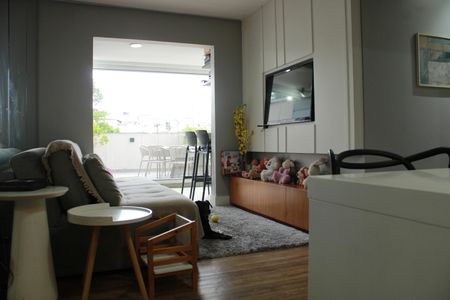 Apartamento à venda com 121m², 2 quartos e 1 vagaSala