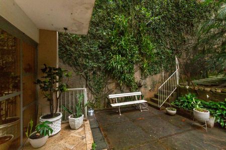 Apartamento para alugar com 127m², 3 quartos e 1 vagaQuintal