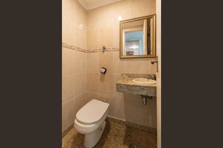 Apartamento para alugar com 127m², 3 quartos e 1 vagaLavabo