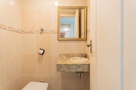 Apartamento para alugar com 127m², 3 quartos e 1 vagaLavabo