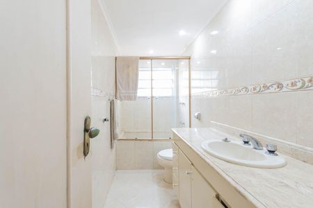 Apartamento para alugar com 127m², 3 quartos e 1 vagaBanheiro Suíte