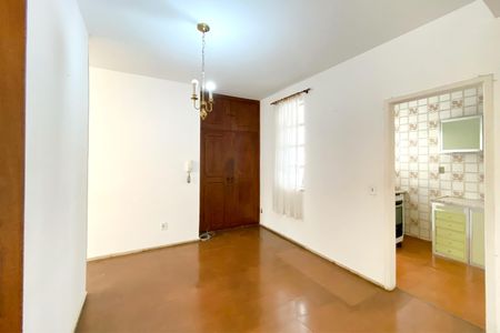Apartamento à venda com 110m², 3 quartos e 1 vagaSala de Jantar