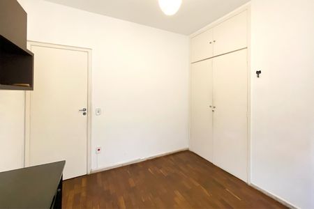 Apartamento à venda com 110m², 3 quartos e 1 vagaQuarto 2