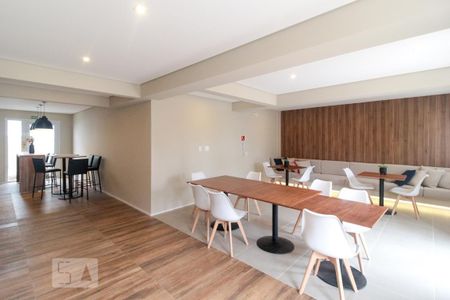Apartamento para alugar com 29m², 1 quarto e sem vagaÁrea comum - Salão de festas