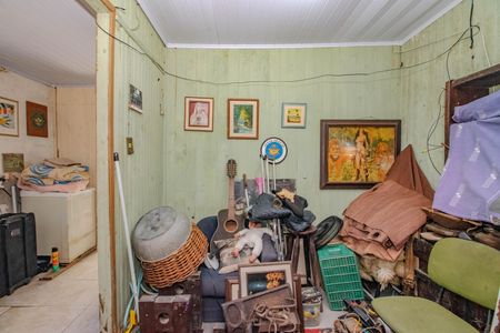 Sala de casa à venda com 3 quartos, 240m² em Costa E Silva, Porto Alegre