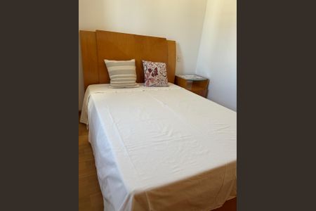 Quarto de apartamento à venda com 1 quarto, 45m² em Cerqueira César, São Paulo