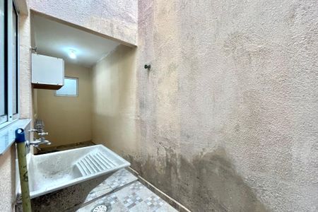 Casa para alugar com 150m², 2 quartos e 5 vagas Casa para alugar com 150m², 2 quartos e 5 vagasÁrea de Serviço