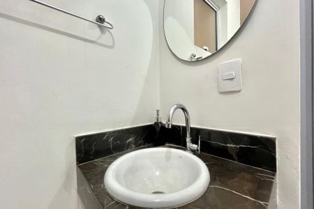 Casa para alugar com 150m², 2 quartos e 5 vagas Casa para alugar com 150m², 2 quartos e 5 vagasLavabo