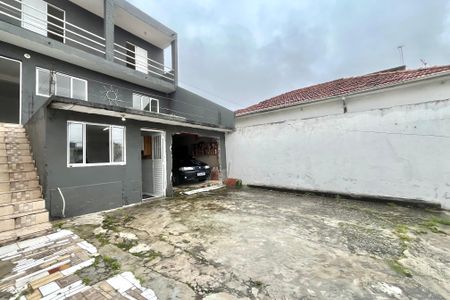 Casa para alugar com 150m², 2 quartos e 5 vagas Casa para alugar com 150m², 2 quartos e 5 vagasGaragem