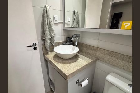 Apartamento à venda com 60m², 2 quartos e 2 vagasBanheiro da Suíte