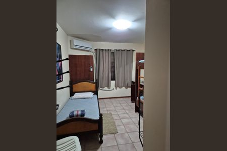 Quarto de apartamento para alugar com 2 quartos, 70m² em Praia Brava, Florianópolis