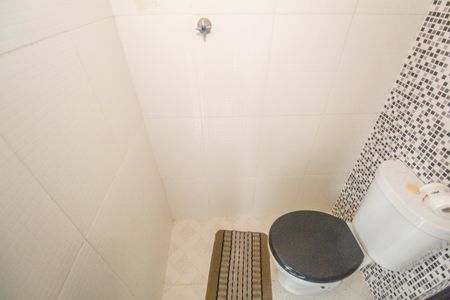 Apartamento para alugar com 90m², 3 quartos e sem vaga Apartamento para alugar com 90m², 3 quartos e sem vagaBanheiro 2