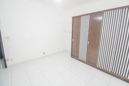 Quarto 1 de apartamento para alugar com 3 quartos, 90m² em Praça Seca, Rio de Janeiro