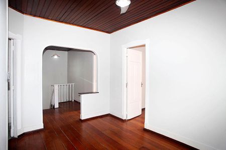 Sala 1 de casa para alugar com 3 quartos, 120m² em Cidade Baixa, Porto Alegre