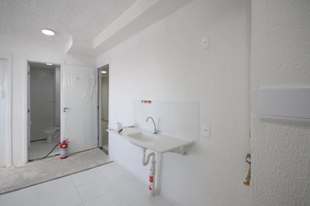 Apartamento à venda com 32m², 2 quartos e sem vagaCozinha e Área de Serviço