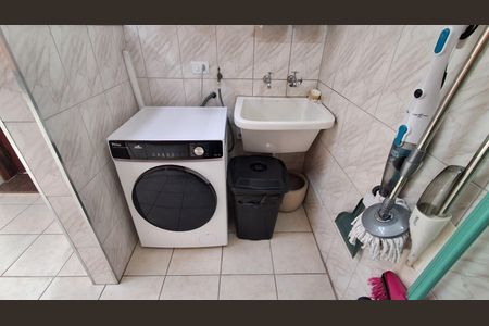 Casa à venda com 146m², 2 quartos e 2 vagasÁrea de Serviço 