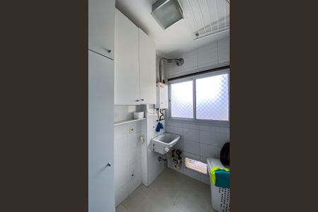Apartamento à venda com 77m², 2 quartos e 2 vagasÁrea de Serviço