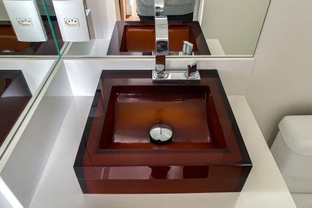 Apartamento à venda com 77m², 2 quartos e 2 vagasBanheiro