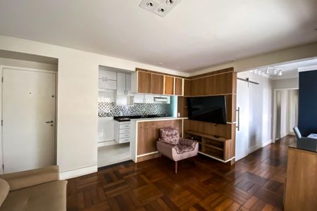 Apartamento à venda com 77m², 2 quartos e 2 vagasSala