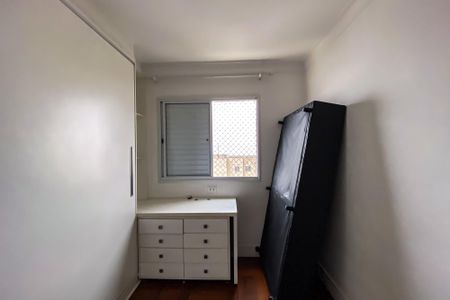 Apartamento à venda com 77m², 2 quartos e 2 vagasQuarto