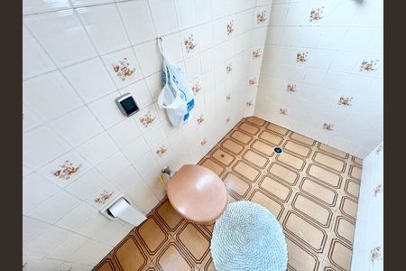 Casa à venda com 189m², 2 quartos e 2 vagas Casa à venda com 189m², 2 quartos e 2 vagasBanheiro da Suíte