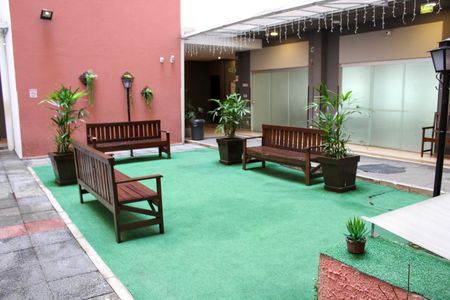 Apartamento para alugar com 52m², 2 quartos e sem vaga