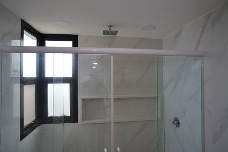 Apartamento à venda com 141m², 4 quartos e 2 vagasBanheiro da Suíte