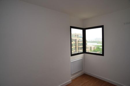 Apartamento à venda com 141m², 4 quartos e 2 vagasQuarto 2