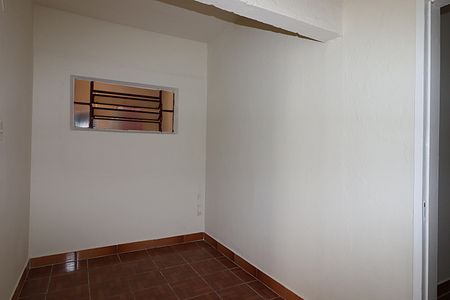 Quarto 1 de casa para alugar com 2 quartos, 60m² em Farrapos, Porto Alegre
