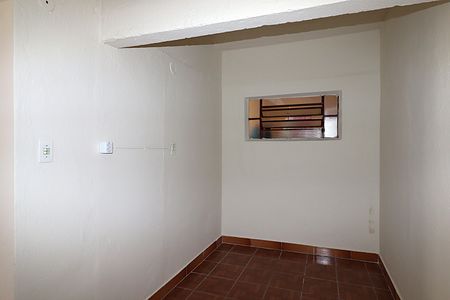 Quarto 1 de casa para alugar com 2 quartos, 60m² em Farrapos, Porto Alegre