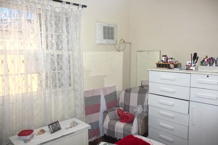 Quarto 2 de apartamento para alugar com 2 quartos, 50m² em Embaré, Santos