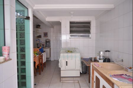 Casa para alugar com 280m², 3 quartos e 4 vagasÁrea de Serviço