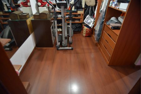 Casa para alugar com 280m², 3 quartos e 4 vagasCloset da suíte 1