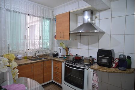 Casa para alugar com 280m², 3 quartos e 4 vagasCozinha