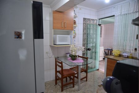 Casa para alugar com 280m², 3 quartos e 4 vagasCozinha