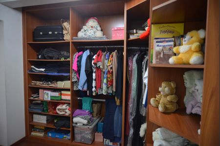 Casa para alugar com 280m², 3 quartos e 4 vagasCloset da suíte 2