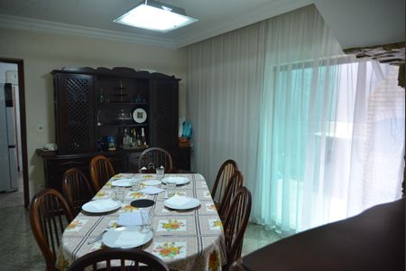 Casa para alugar com 280m², 3 quartos e 4 vagasCozinha