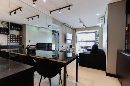 Sala de apartamento à venda com 2 quartos, 58m² em Vila Ester (zona Norte), São Paulo