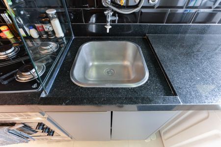 Apartamento à venda com 58m², 2 quartos e 1 vagaÁrea de serviço