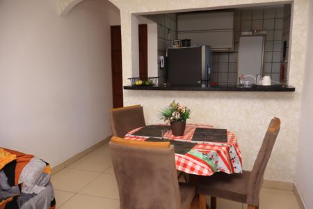 Sala de apartamento para alugar com 2 quartos, 66m² em Vale dos Lagos, Salvador