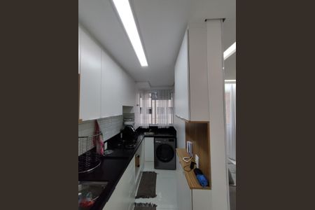 Apartamento para alugar com 48m², 2 quartos e sem vaga Apartamento para alugar com 48m², 2 quartos e sem vagaCozinha - Armários