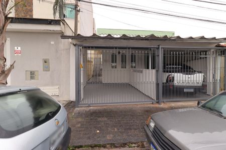 Casa para alugar com 95m², 2 quartos e 1 vagaFachada